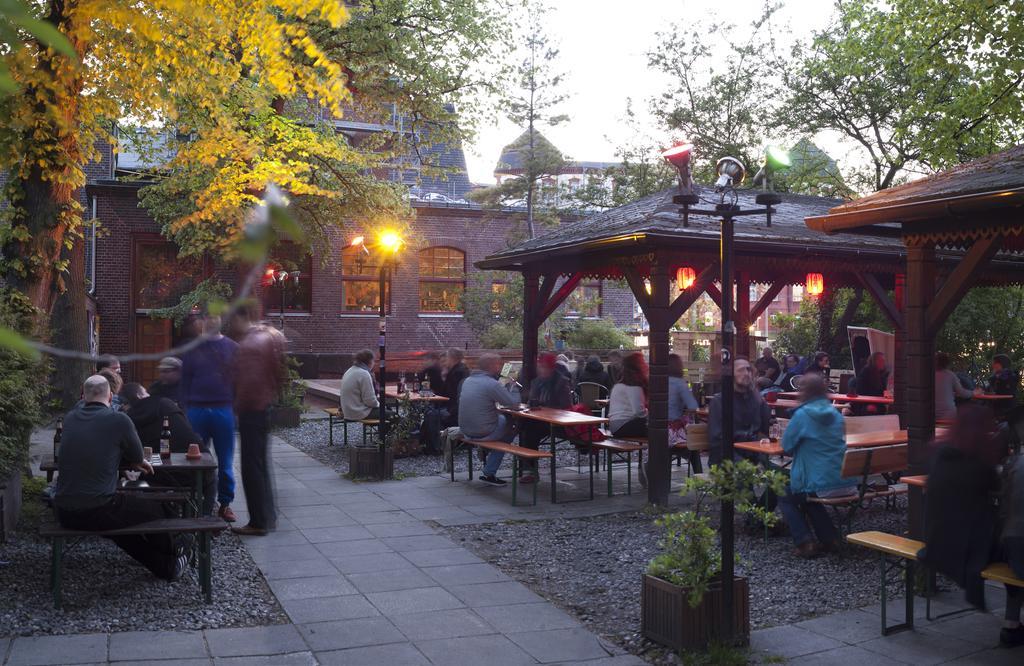 Subraum Hostel Rostock Eksteriør bilde