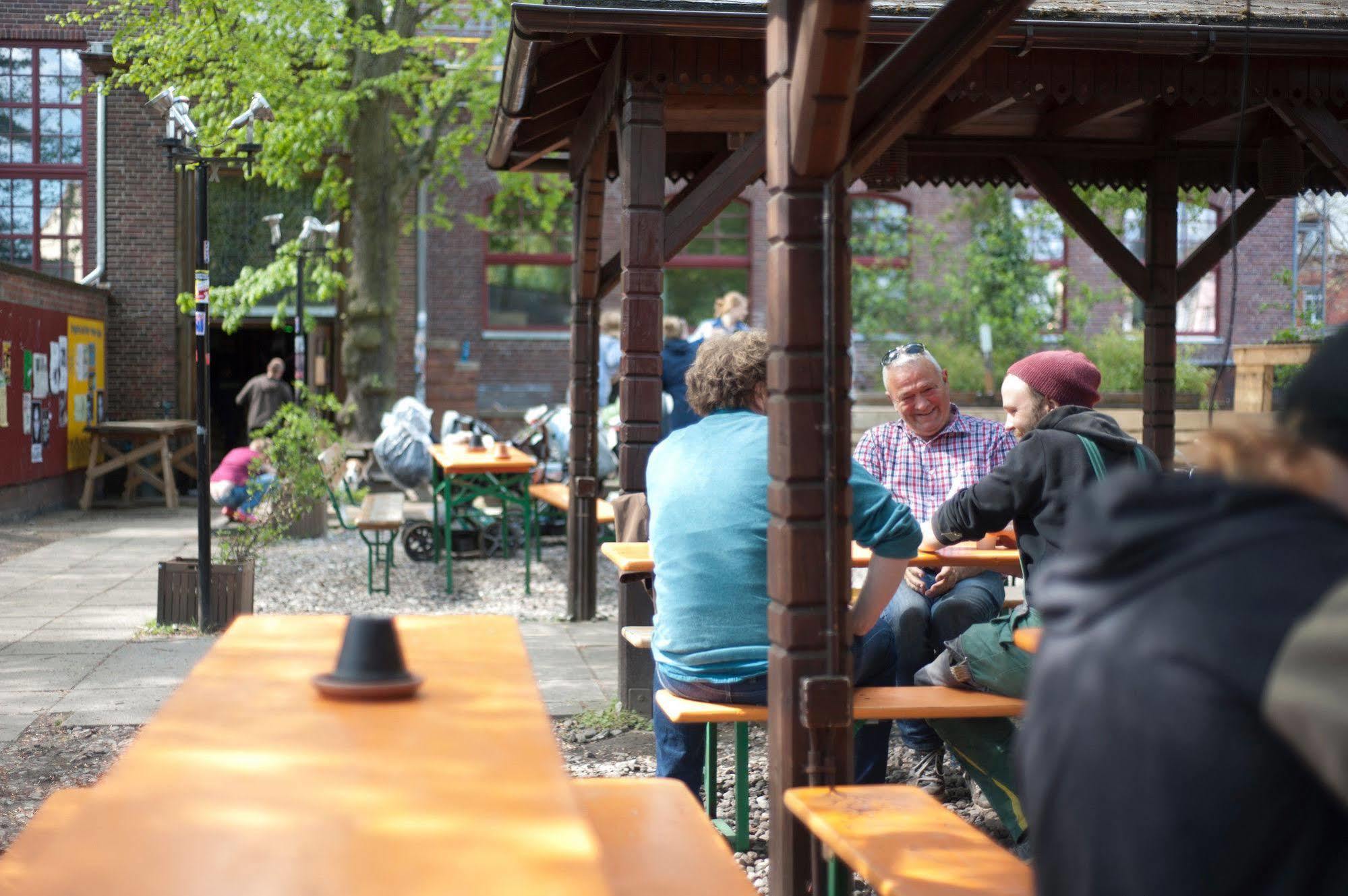Subraum Hostel Rostock Eksteriør bilde